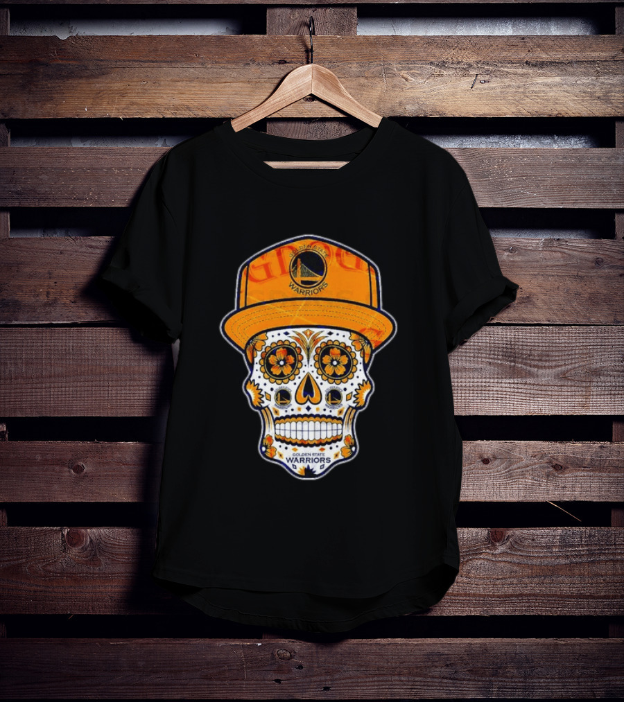Golden State Warriors Sugar Skull Día De Muertos Cap And Floral T-Shirt