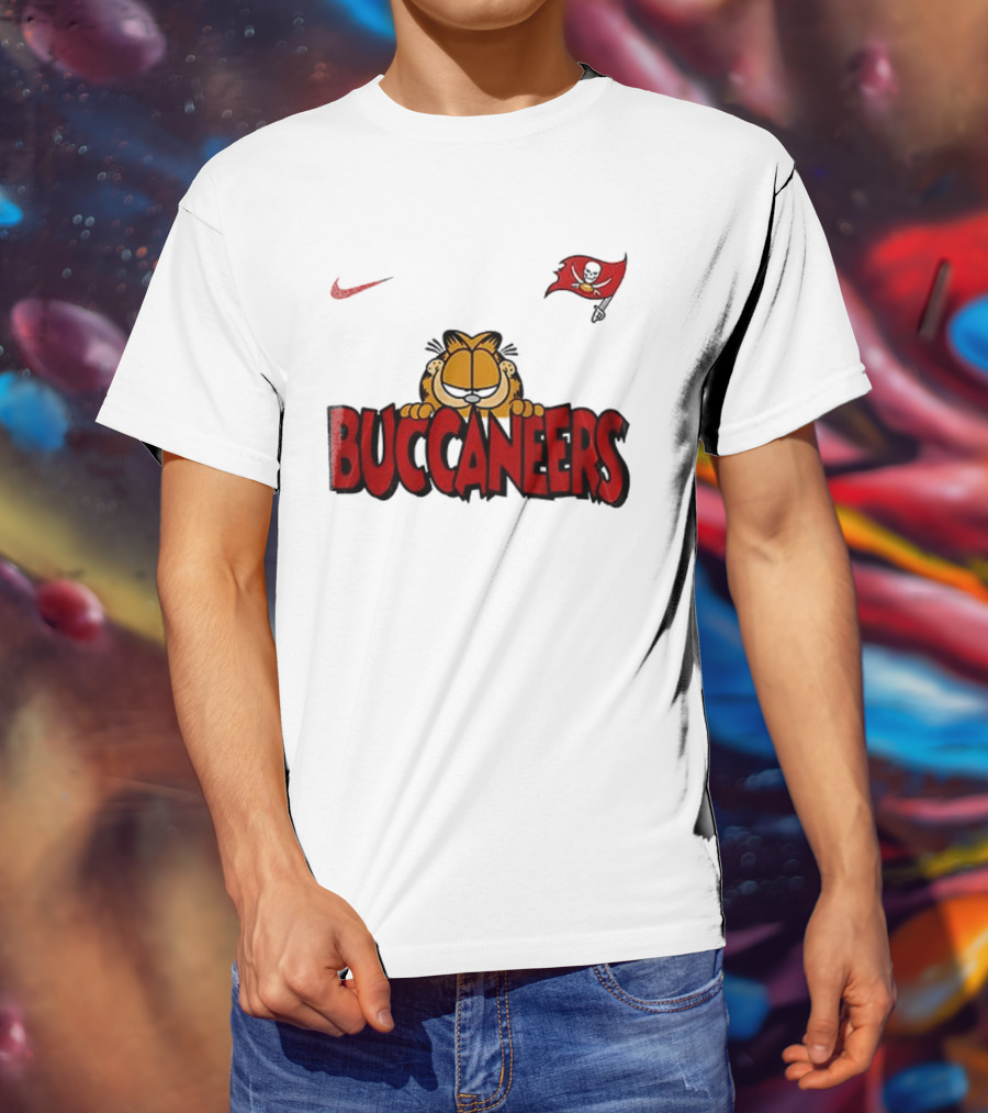 Nike Tampa Bay Buccaneers Garfield Football Fan Art NFL T-Shirt