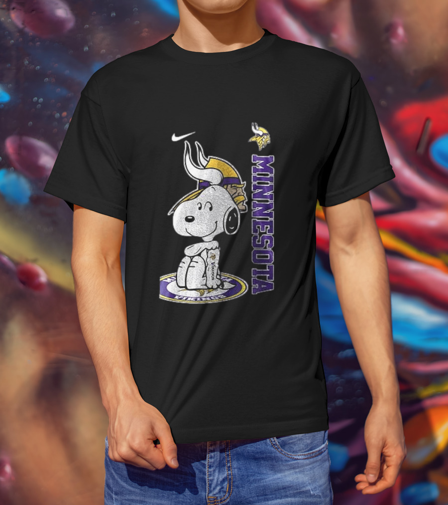 Minnesota Vikings Peanuts Snoopy Thank You For The Memories T-Shirt