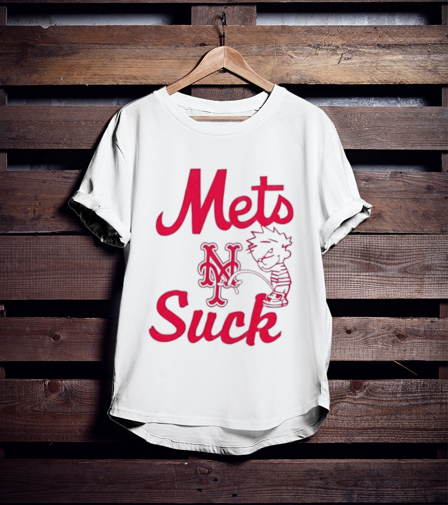 Mets Suck Peeing New York Baseball Fan Humor T-Shirt