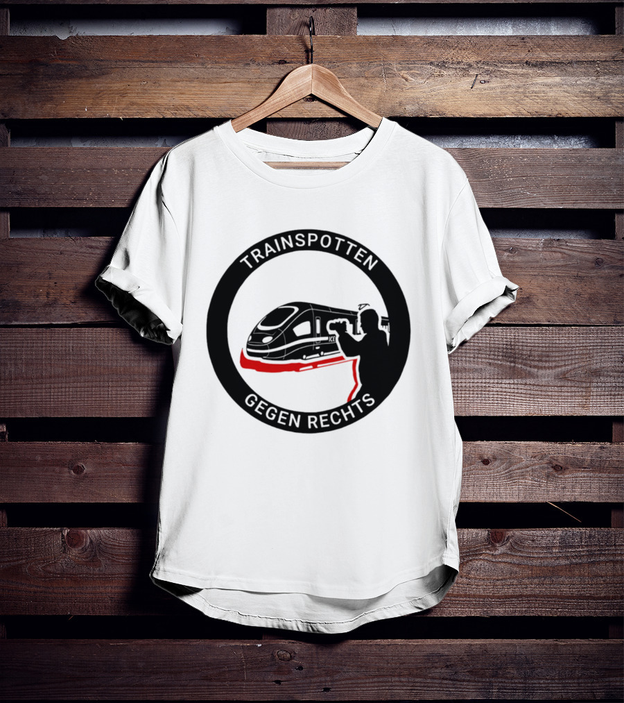 Trainspotten Gegen Rechts Train And Photographer Silhouette Anti Right Movement T-Shirt