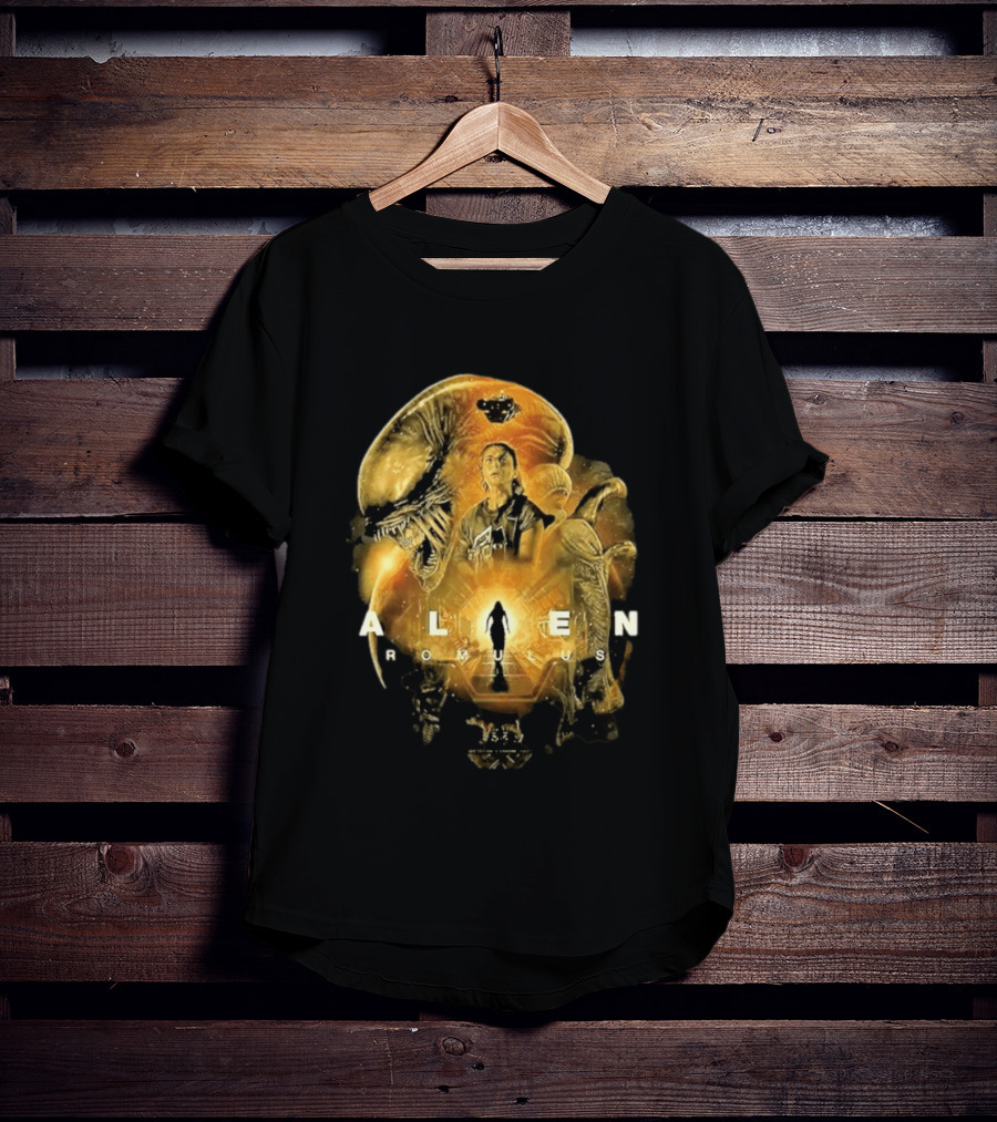 Alien Romulus Xenomorph Collage With Character And Spaceship T-Shirt