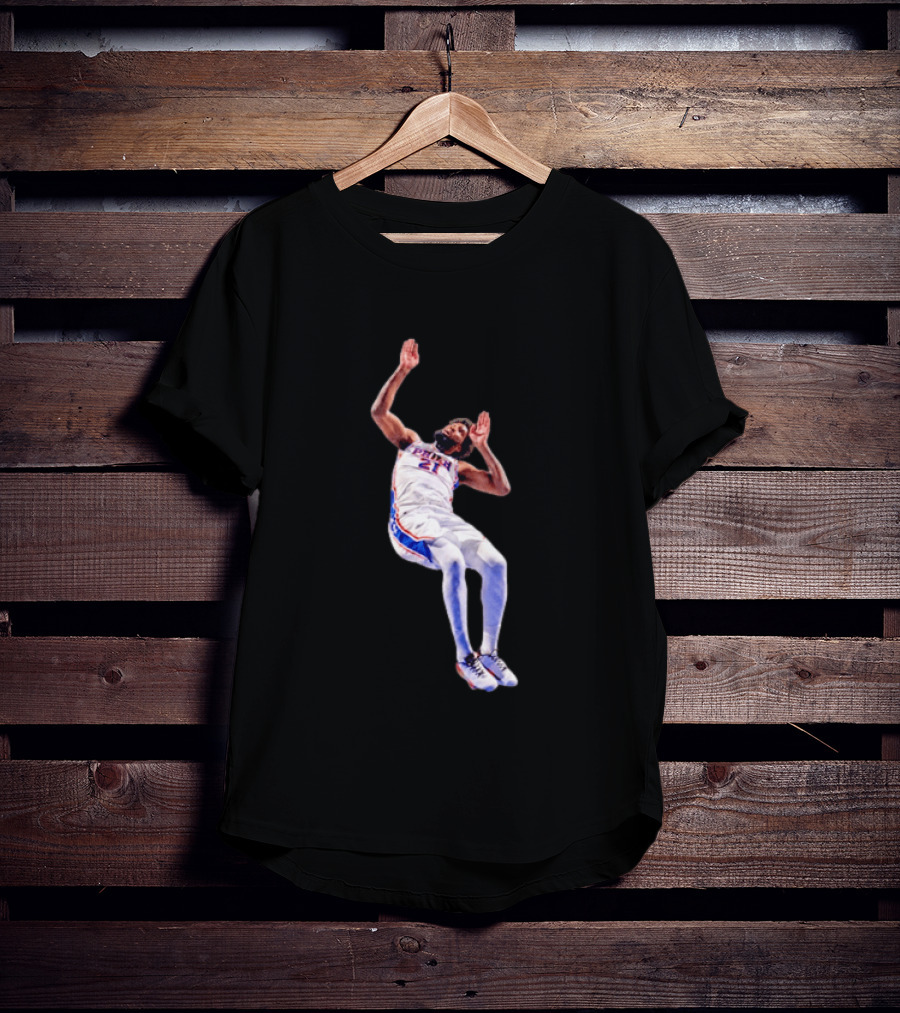New York Knicks Mitchell Robinson Dunking On Philadelphia Player T-Shirt