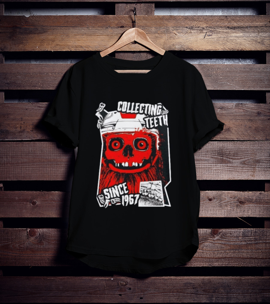 Philadelphia Flyers Gritty Collecting Teeth Since 1967 Monster Face Helmet T-Shirt