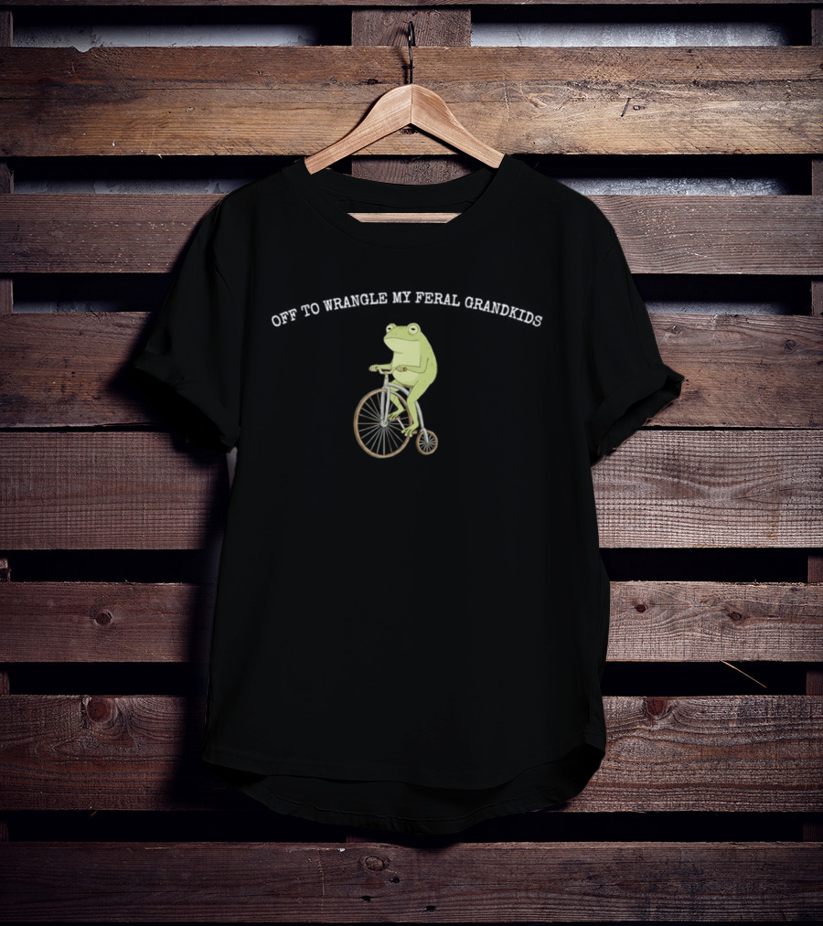 Frog Riding Bicycle Off To Wrangle My Feral Grandkids T-Shirt