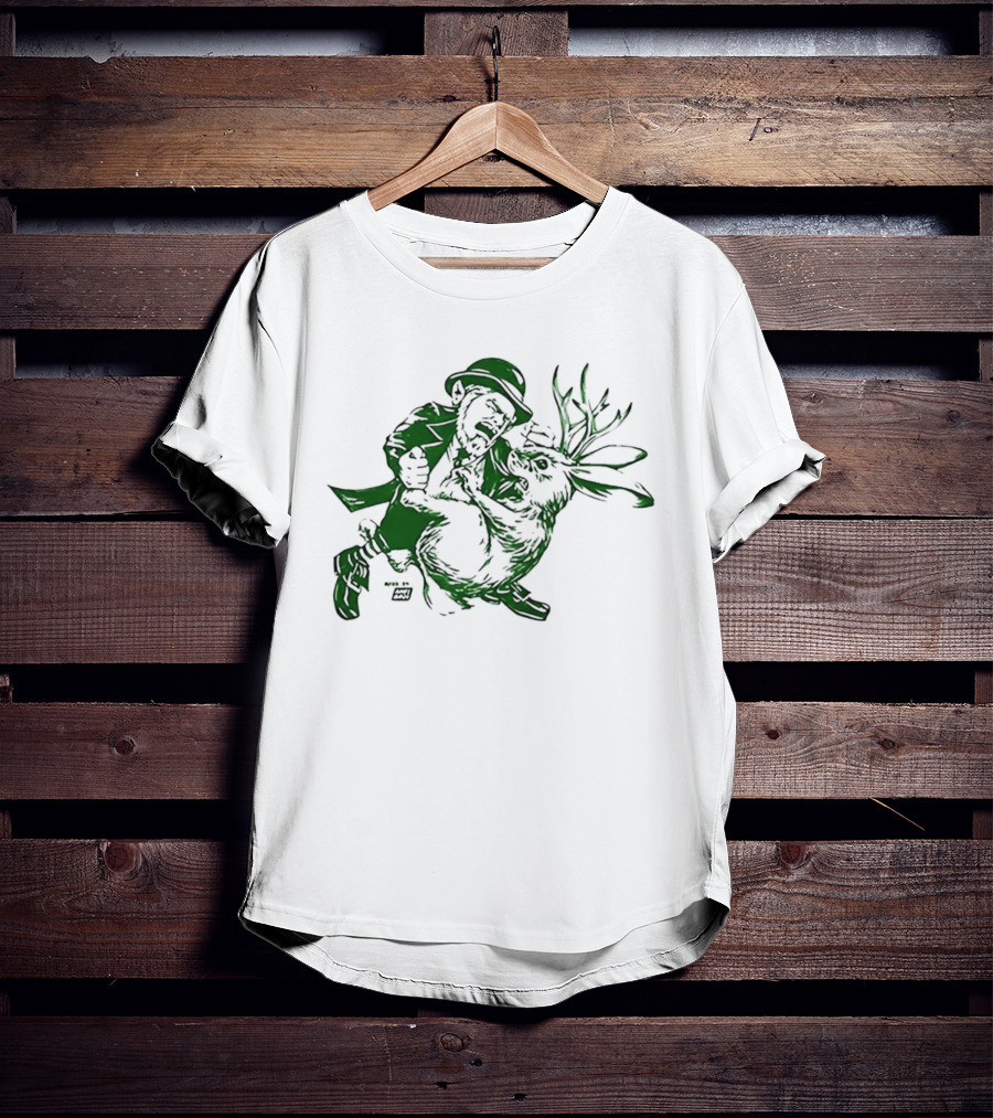 It's Always Sunny Charlie Kelly Leprechaun Versus Jackelope Iconic Character Battle T-Shirt