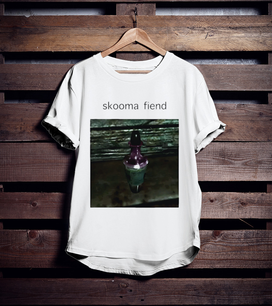Skooma Fiend Skyrim Potion Character Reference T-Shirt