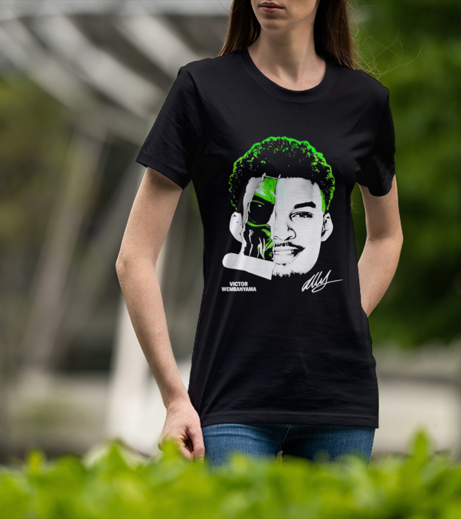 Victor Wembanyama Alien San Antonio Spurs NBA Basketball T-Shirt