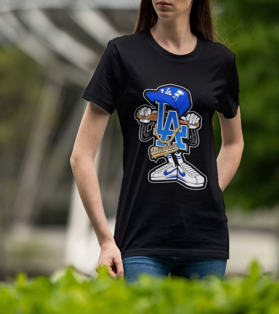 LA Dodgers Palm Trees Gold Chain With Blue Hat And Sneakers T-Shirt