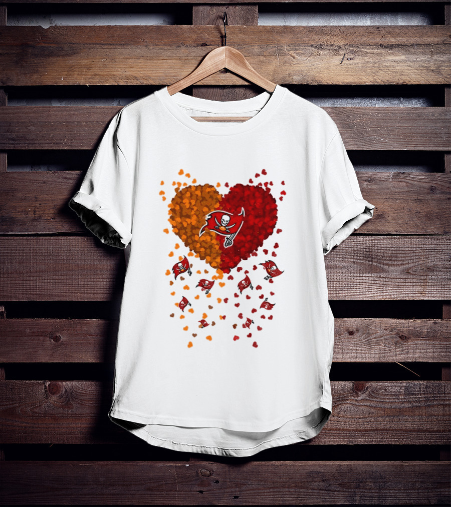 Heart Tampa Bay Buccaneers Football 2026 Iconic Team Spirit T-Shirt