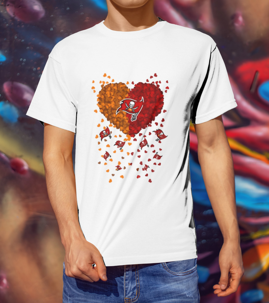 Heart Tampa Bay Buccaneers Football 2026 Iconic Team Spirit T-Shirt