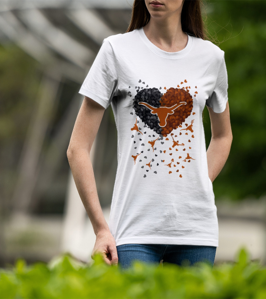 Heart Of Texas Longhorns Football 2026 Iconic Longhorn Logo Texas Pride T-Shirt
