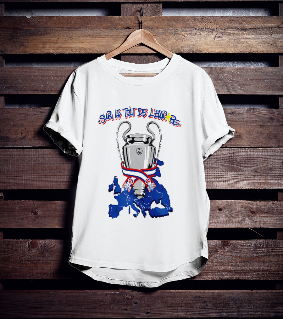 Paris Saint Germain Sur Le Toit De L'Europe 2026 Trophy T-Shirt
