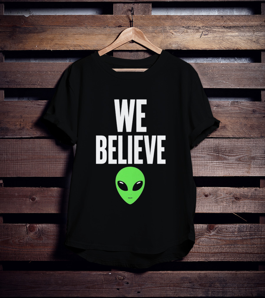 We Believe Alien Green Head Basketball Fans Go Spurs Go T-Shirt