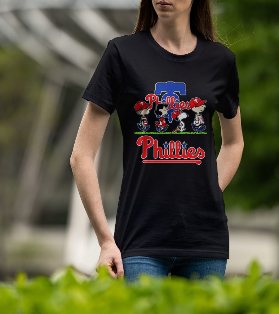 Snoopy Charlie Brown Linus Lucy Phillies Baseball 2026 T-Shirt