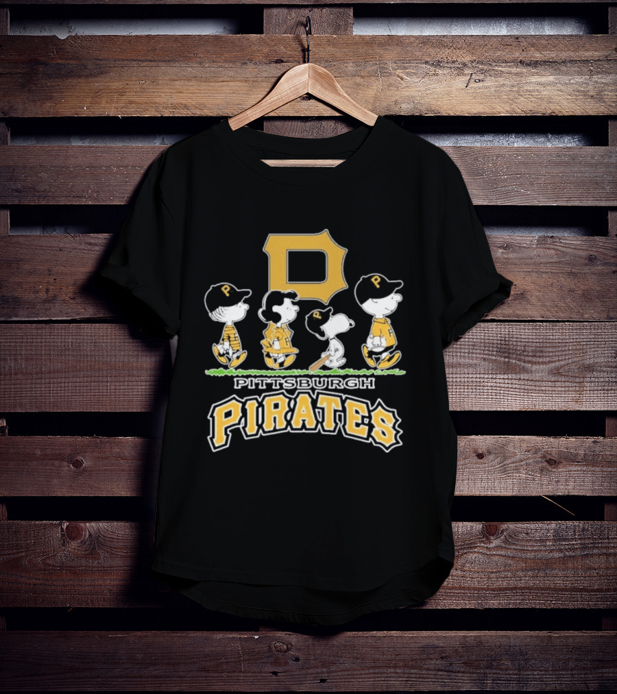 Pittsburgh Pirates Peanuts Walking Characters Collaboration Season 2026 T-Shirt