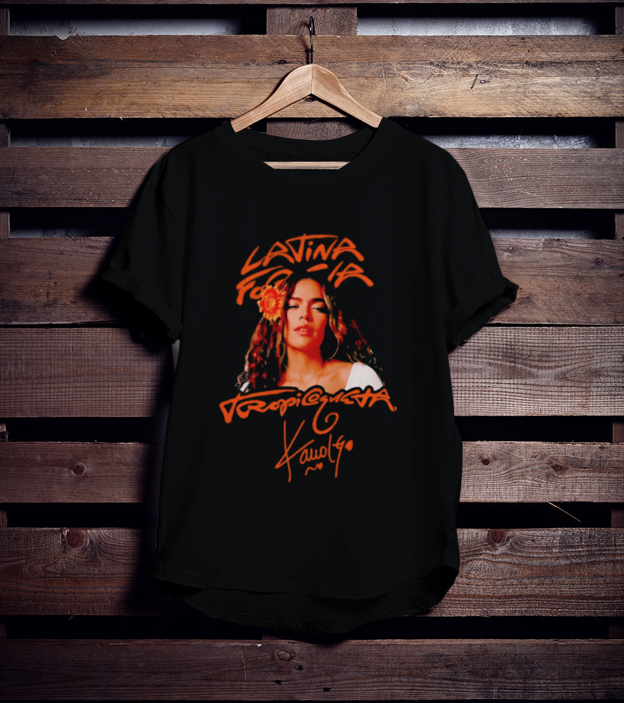 Latina Por El Mundo Tropiquesa Karol G T-Shirt
