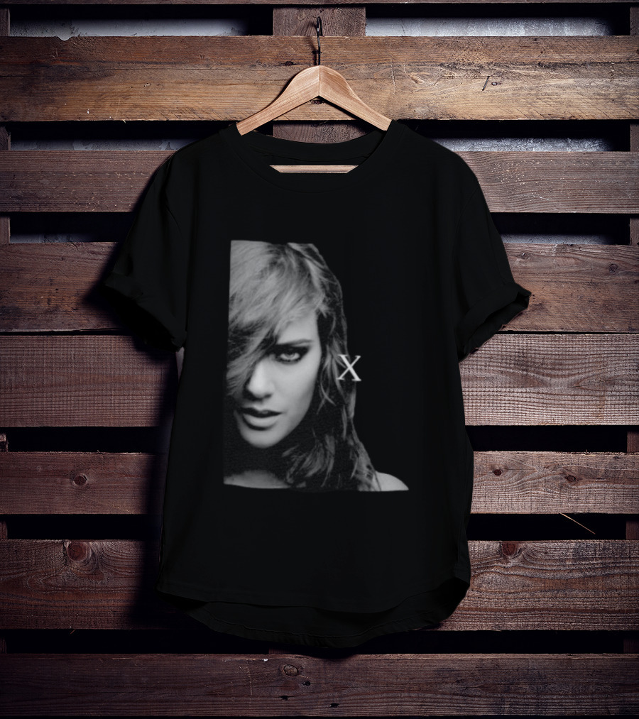 Queen Of The Clouds X Tove Lo Monochrome T-Shirt
