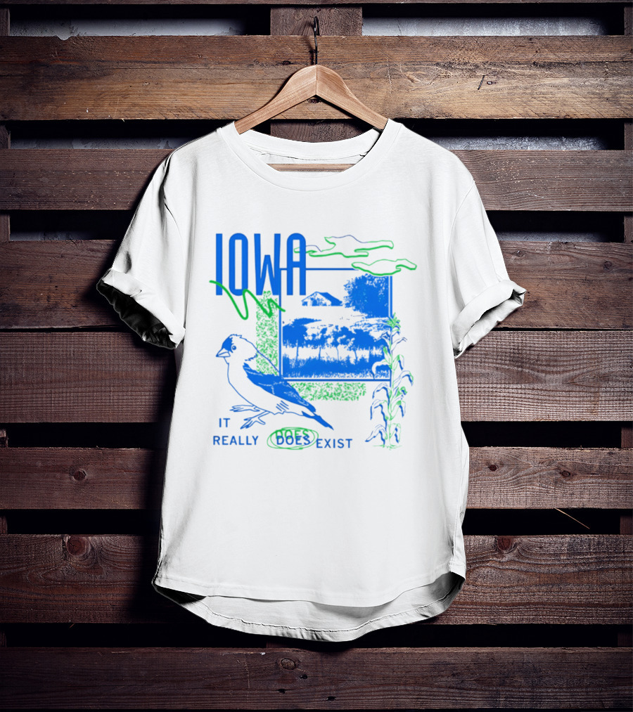 Iowa It Really Does Exist 90s Style Scenic Landscape Bird And Cornfield T-Shirt