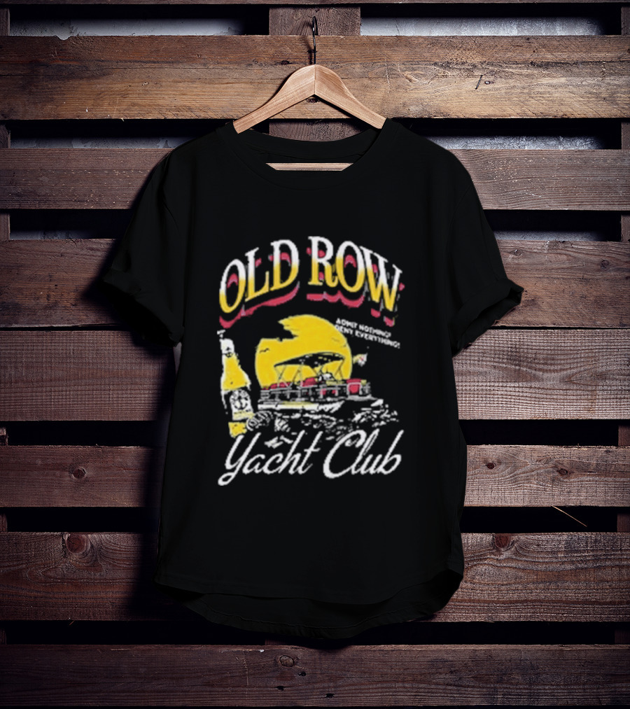 Old Row Yacht Club Retro Nautical Theme With Sailboat And Sunset T-Shirt