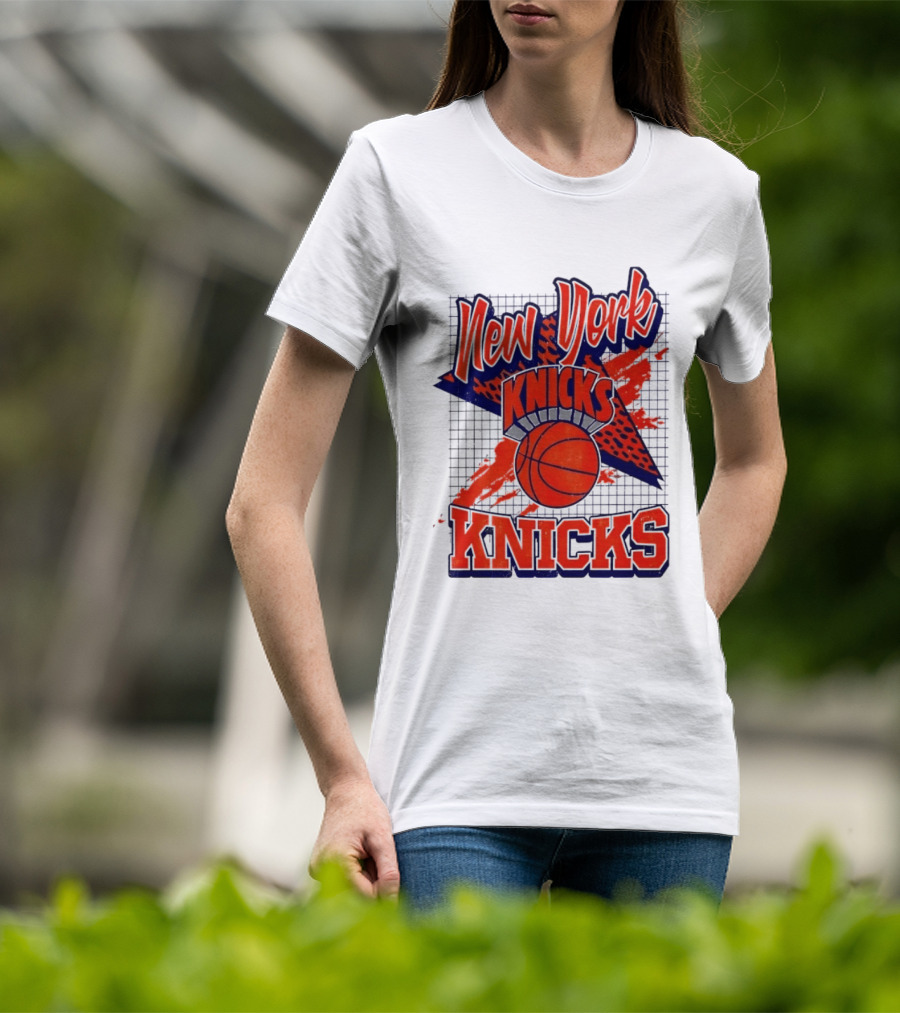 New York Knicks Juvenile Basketball Star T-Shirt
