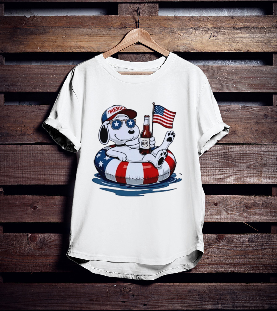 Snoopy Patriotic American Flag Beer Floaty Relaxing T-Shirt