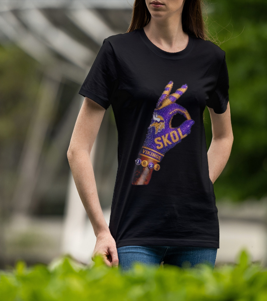 Minnesota Vikings Skol Isaiah Rodgers Iceman Glove T-Shirt