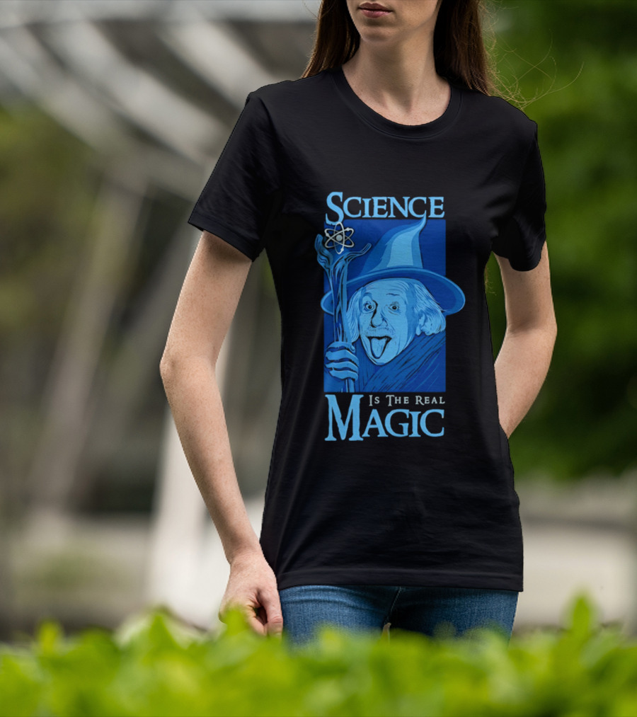 Science Is The Real Magic Einstein Wizard Motif T-Shirt