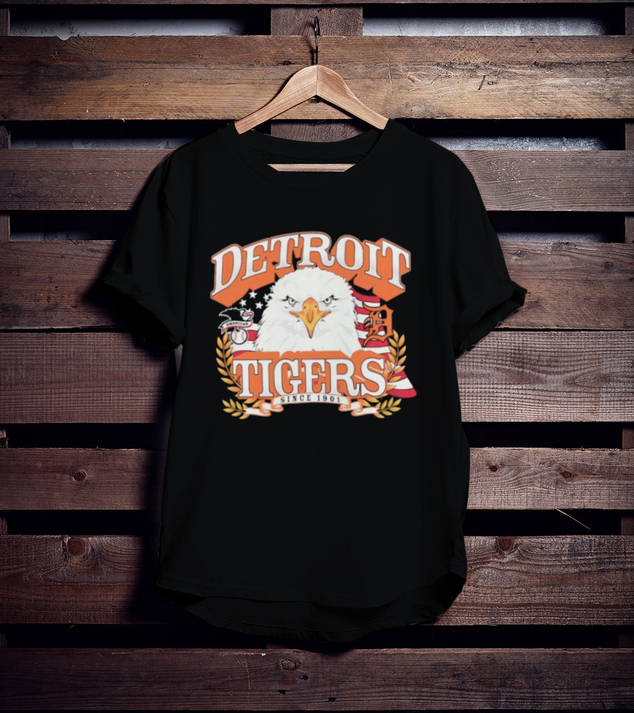 Detroit Tigers Eagle Emblem With American Flag And Stars T-Shirt
