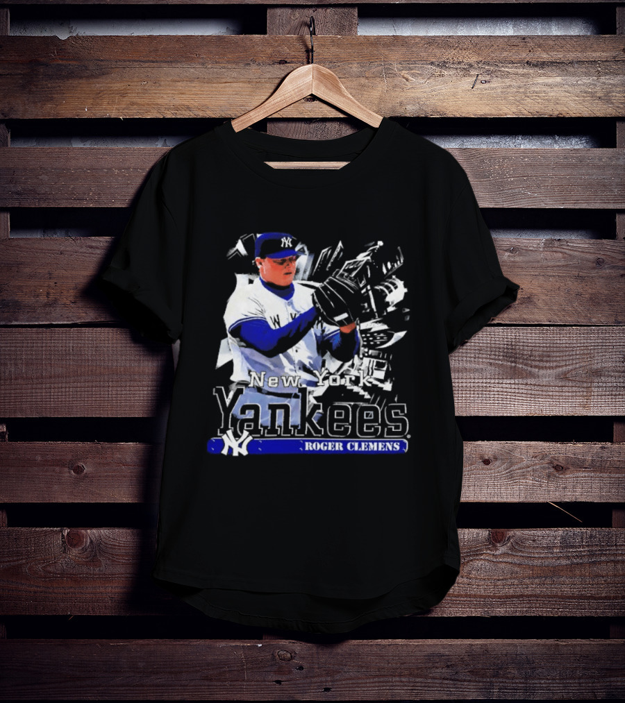 Yankees Roger Clemens Pitcher Artwork Classic Baseball T-Shirt