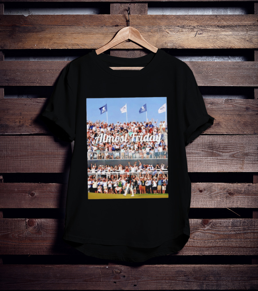 Almost Friday Aaron Rai Sinks 68 Foot Birdie Putt Crowd Celebration T-Shirt