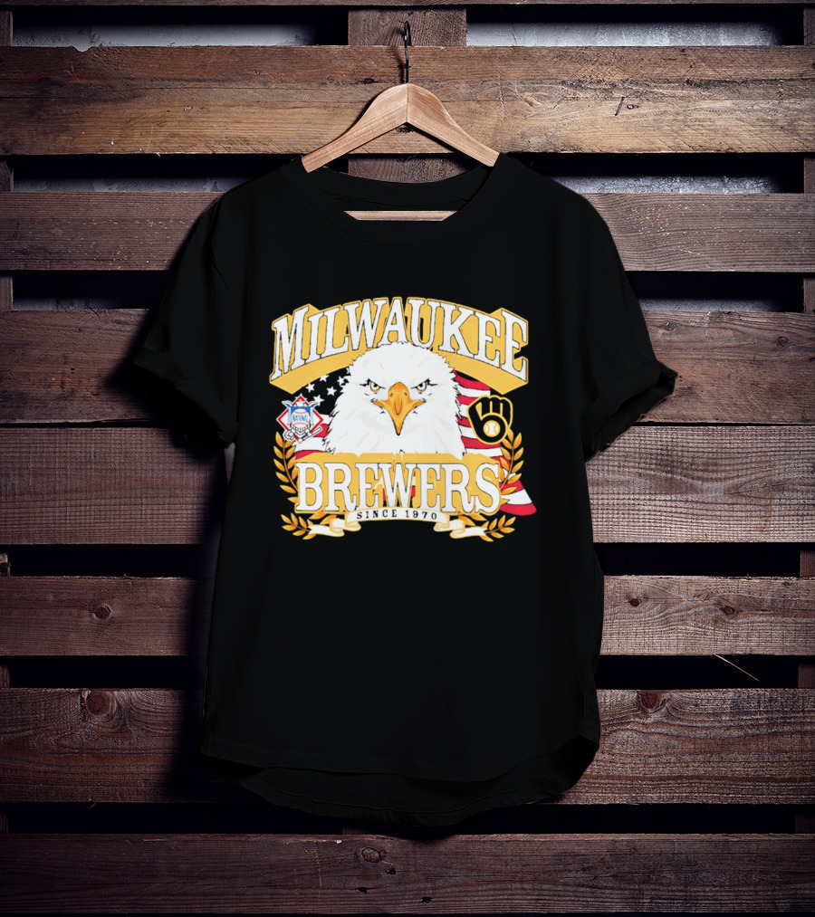 Milwaukee Brewers Eagle American Flag 250th Celebration T-Shirt