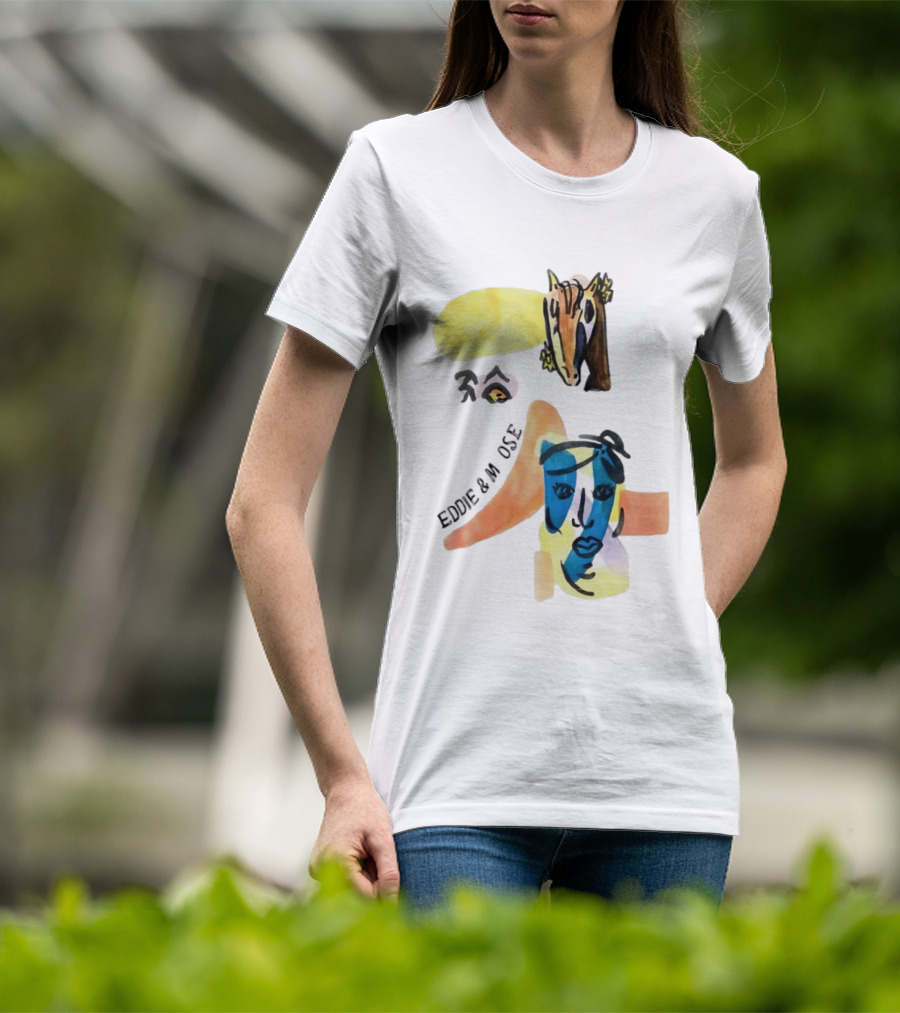 Eddie And Moose Horse Head Face Eye Shape Abstract Eddie And M CSE T-Shirt