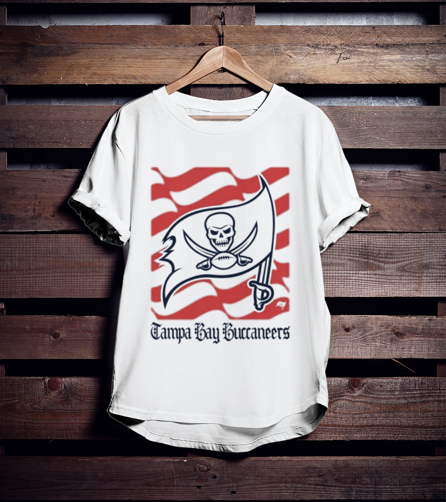 Tampa Bay Buccaneers Flag Skull And Cross Swords T-Shirt