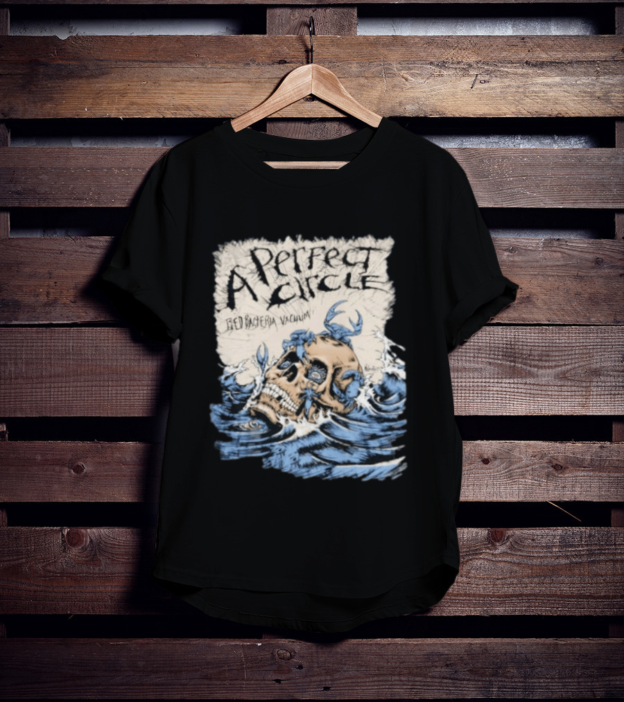 A Perfect Circle Skull Red Bacteria Vacuum Oceanic T-Shirt