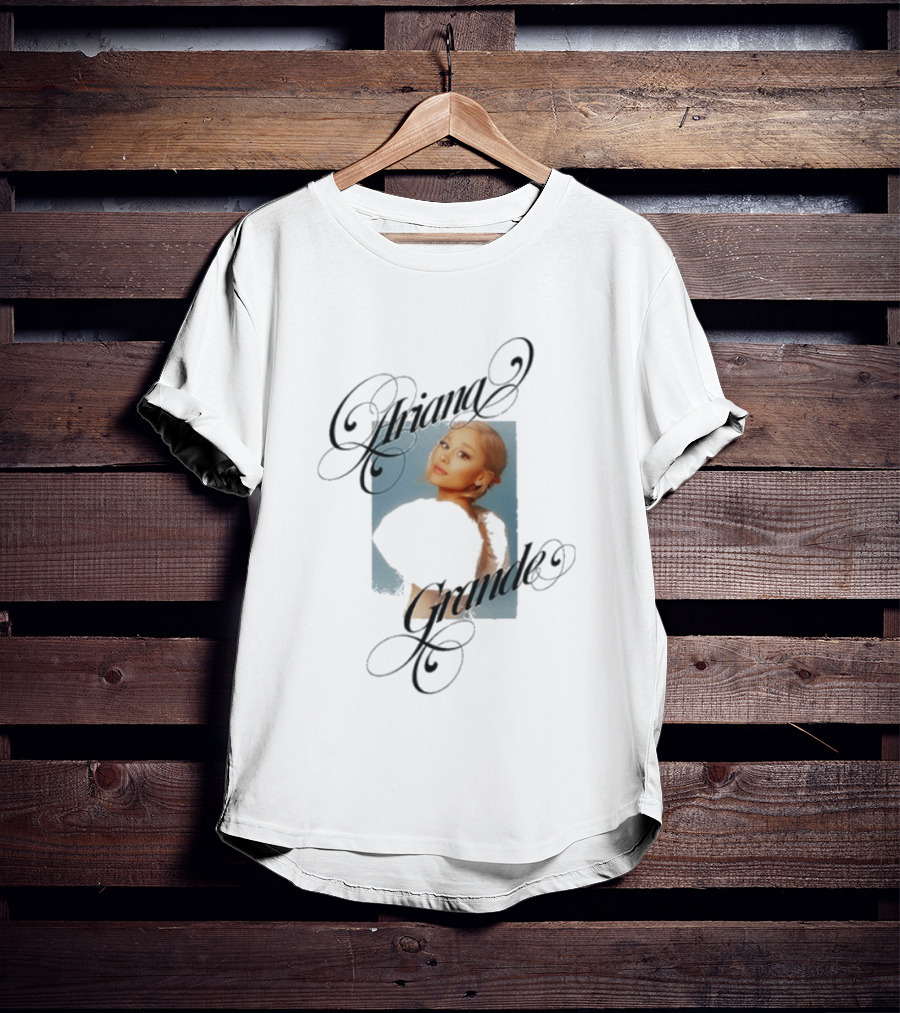 Ariana Grande Vintage Inspired Photo Aesthetic T-Shirt