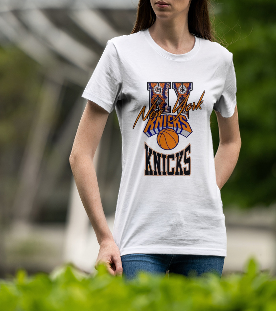 New York Knicks NY Basketball Team Fan Merchandise T-Shirt