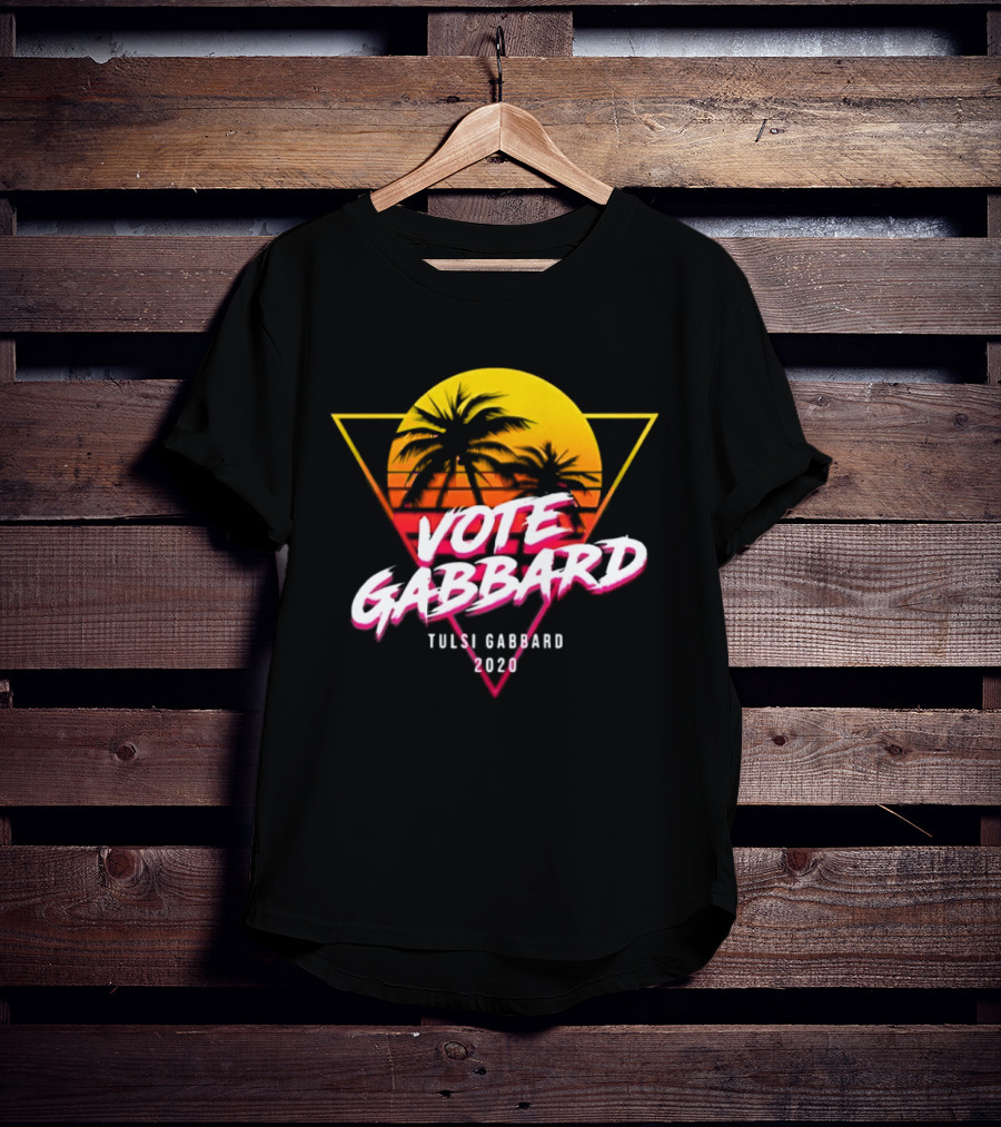Vote Gabbard Tulsi Gabbard 2020 Sunset Palm Trees T-Shirt