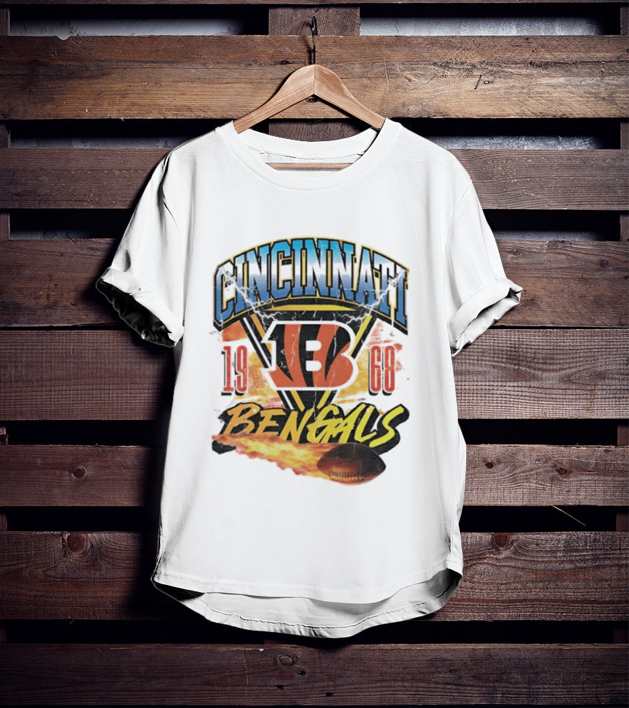 Cincinnati Bengals 1968 Flaming Football Vintage NFL T-Shirt