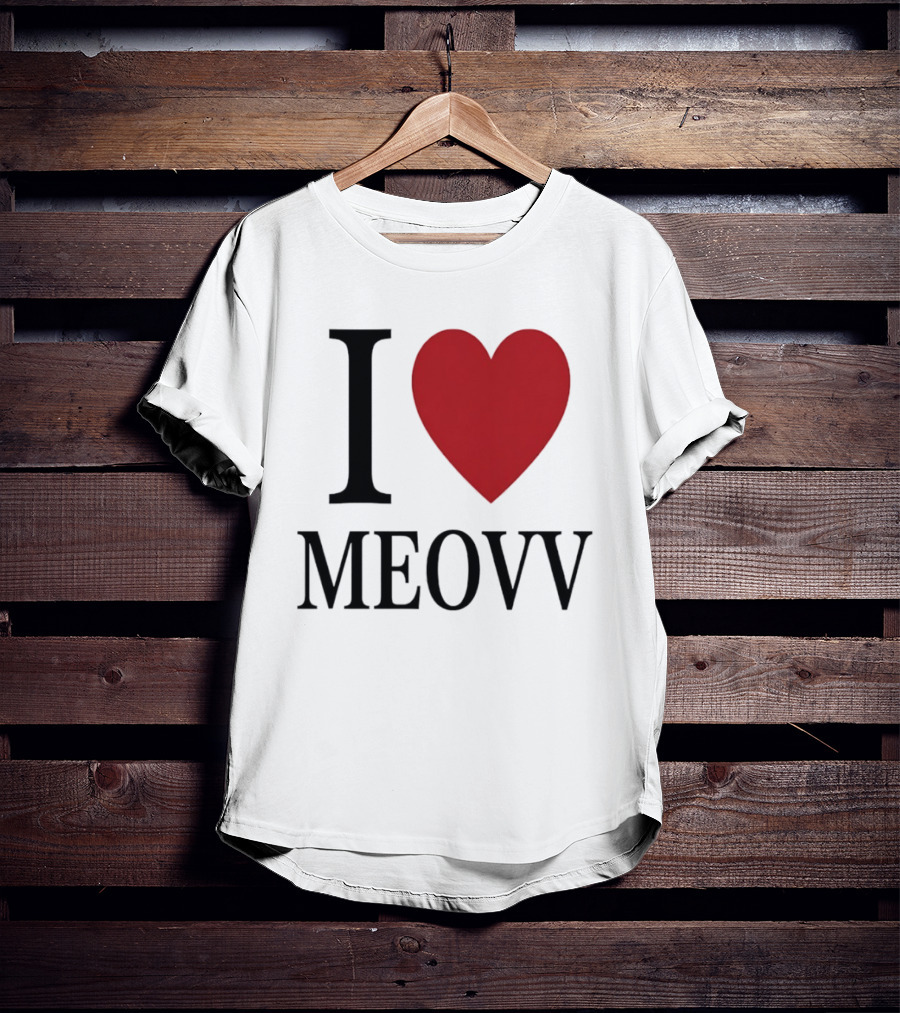 I Heart Meovv T-Shirt