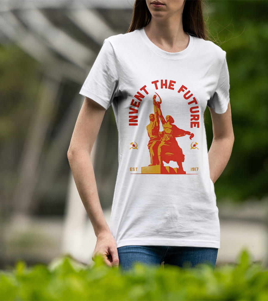Invent The Future Est 1917 Worker And Kolkhoz Woman Statue T-Shirt