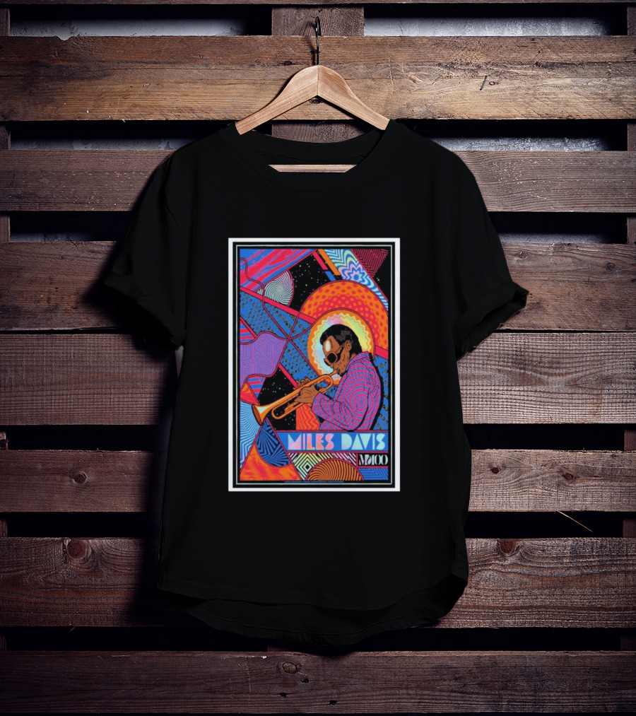 Miles Davis M100 Vibrant Foil Psychedelic Jazz Artistry Trumpet Player T-Shirt