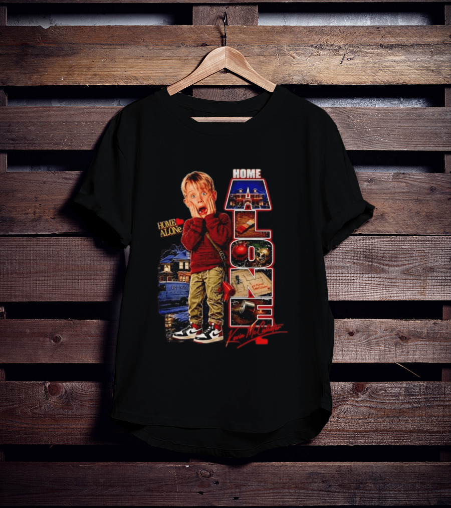 Home Alone Kevin McCallister Scream Christmas Movie Collage T-Shirt