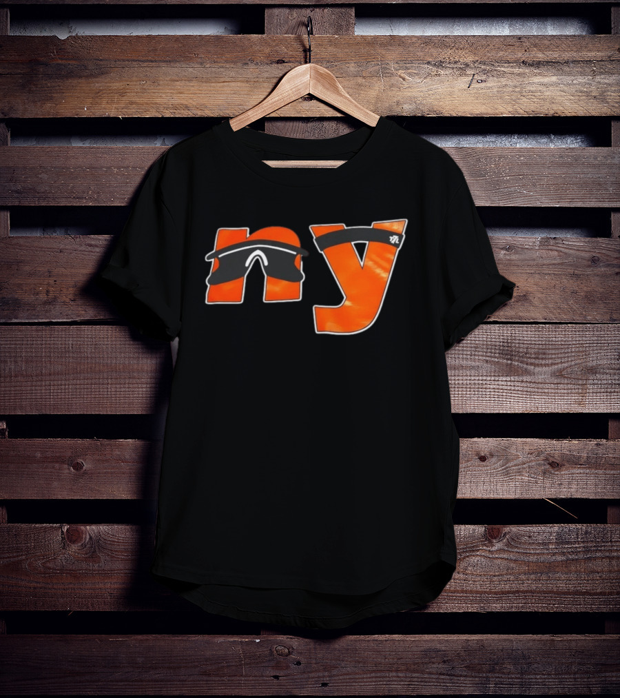 Carmelo Anthony New York Knicks NY Iconic Look T-Shirt