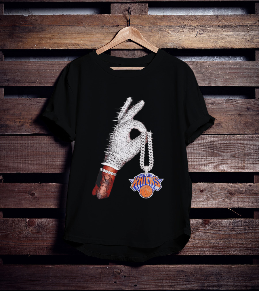 New York Knicks Iceman Glove Chain Basketball Fashion T-Shirt
