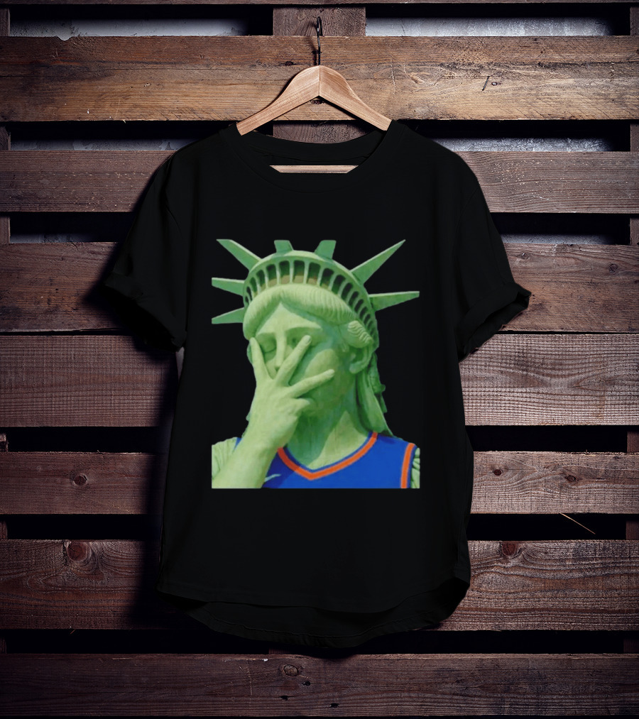 Liberty And Brunson For All Jalen Brunson 3 Points Pose Statue Of Liberty Knicks Jersey T-Shirt