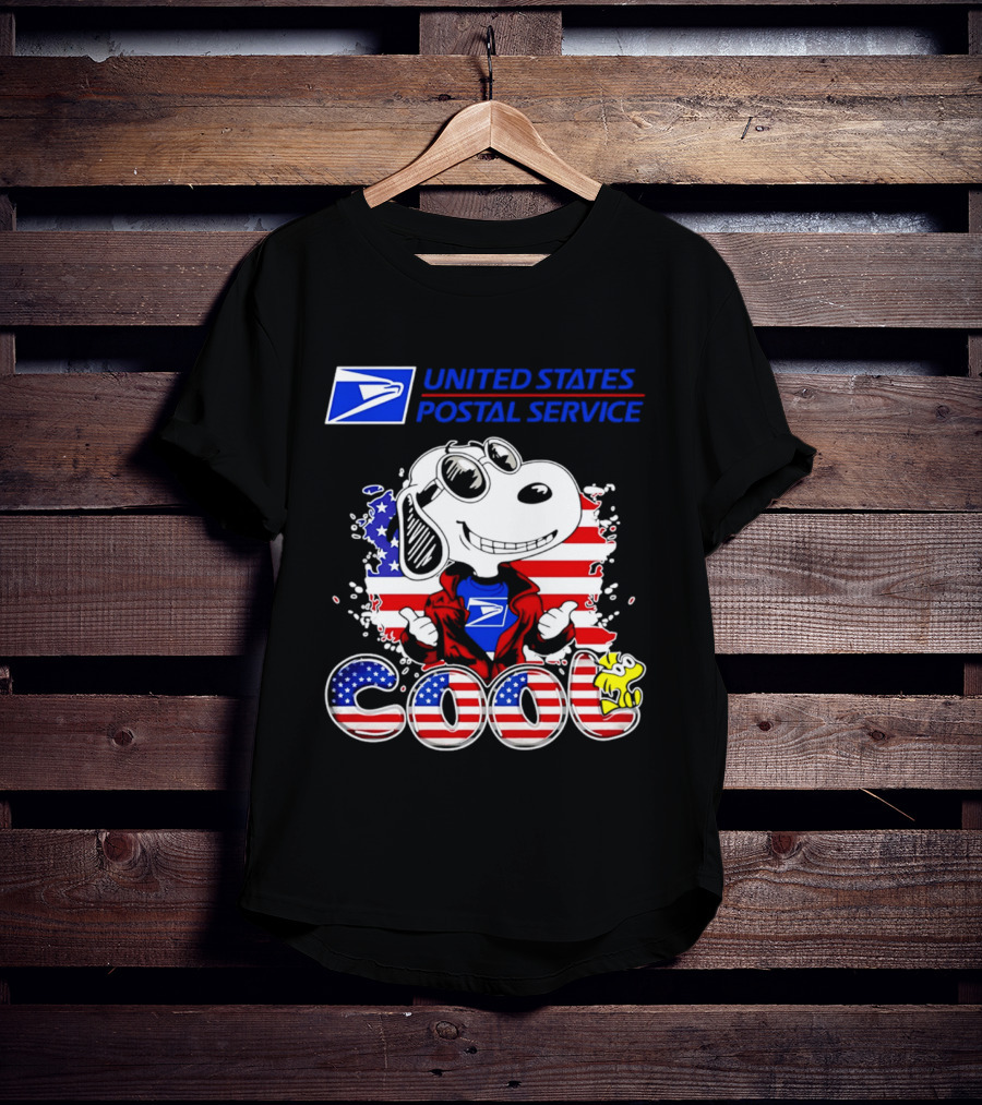 United States Postal Service Snoopy American Flag Cool 250th T-Shirt