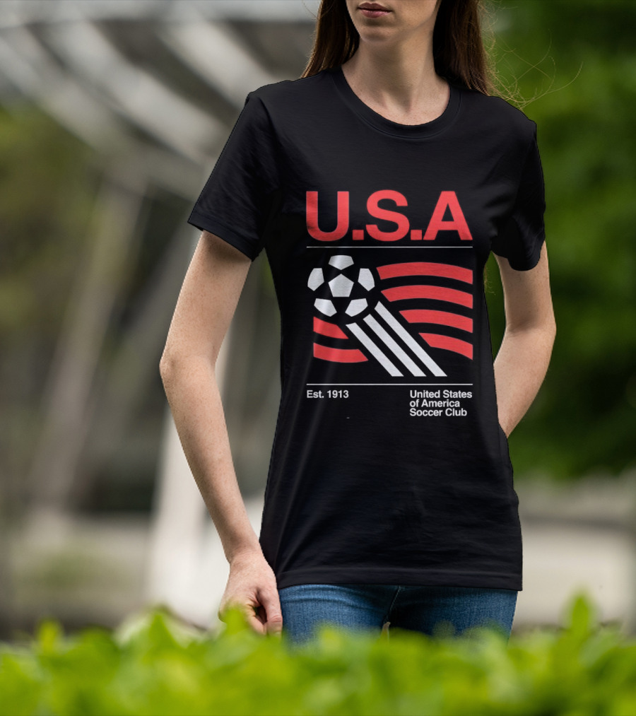 U.S.A. Est. 1913 United States Soccer Club Ball Flag T-Shirt