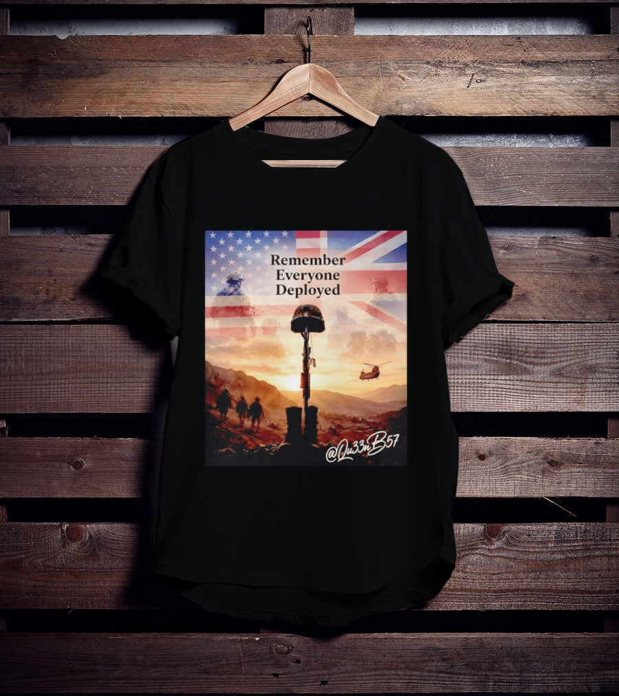United States United Kingdom Remember Everyone Deployed Chinook Helicopter T-Shirt