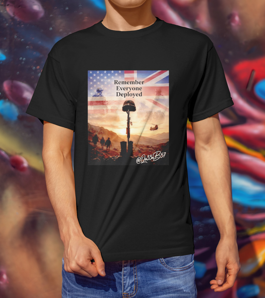United States United Kingdom Remember Everyone Deployed Chinook Helicopter T-Shirt